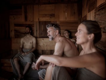 Kessler’s Mountain Lodge: premi Quattro persone rilassate in una sauna di legno